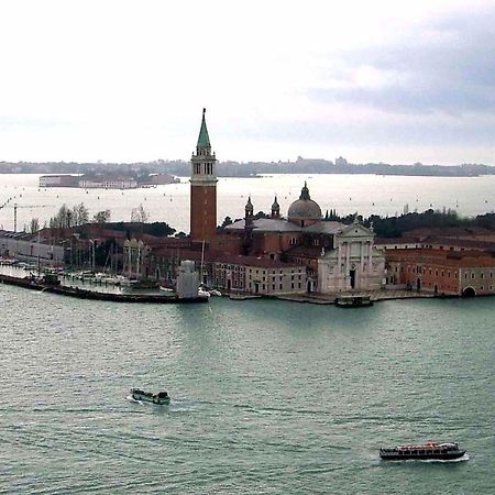 Residenza La Torretta Lägenhet Venedig Exteriör bild